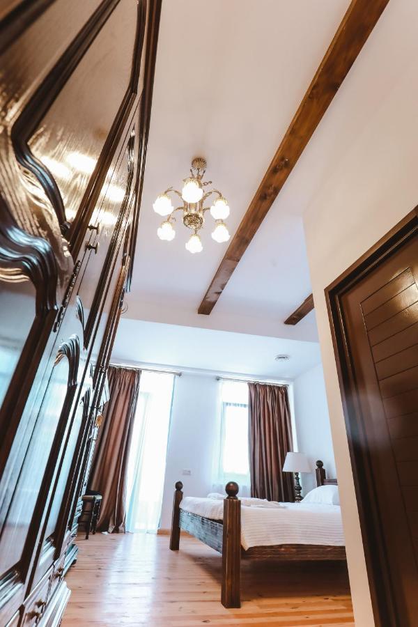 Hotel Verdzi Kutaisi Exterior foto